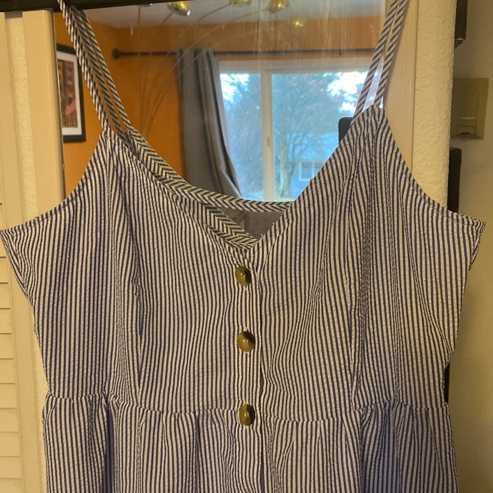 HM Dress seersucker strapped dress - Picture 2 of 6